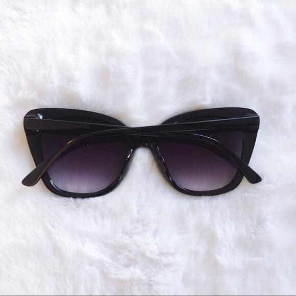 Amelia Black Cat Eye Full Rim Sunglasses - Picture 9 of 10